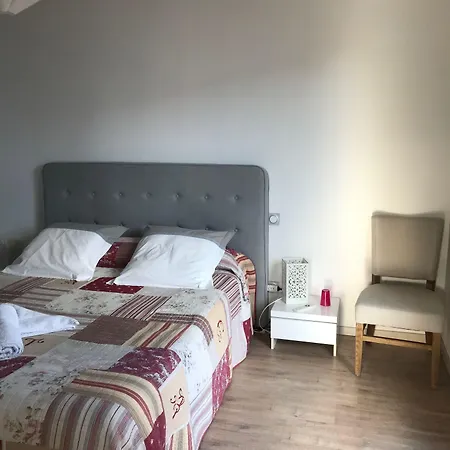 Les Algues Du Grau Bed & Breakfast