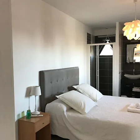 Frühstückspension Les Algues Du Grau 3*